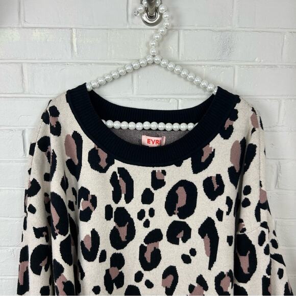 NWT Evri Animal Print Cozy Knit Sweater Plus Size 4X - Picture 4 of 13
